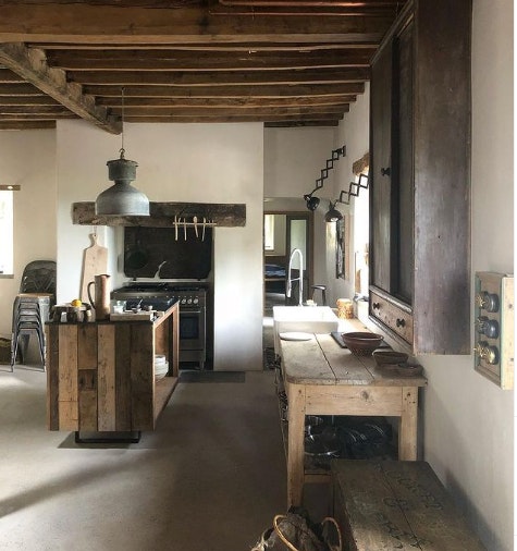 Wabi sabi kitchen - StudySmarter Magazine